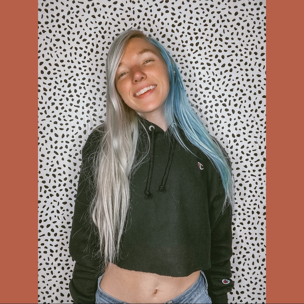 𝓬𝓸𝓷𝓷𝓮𝓬𝓽 𝔀𝓲𝓽𝓱 𝓶𝓮 - Picture 4 of 4